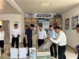 參觀菠蘿葉纖維功能紡織品展廳